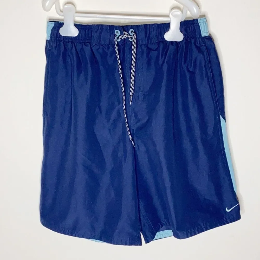 Nike navy light blue colorblock swim trunks Size M